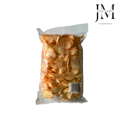 Knusprige, scharfe Maniok-Chips von Cap Payung, orientalischer Snack in Verpackung, mit würzigem Geschmack und knuspriger Textur