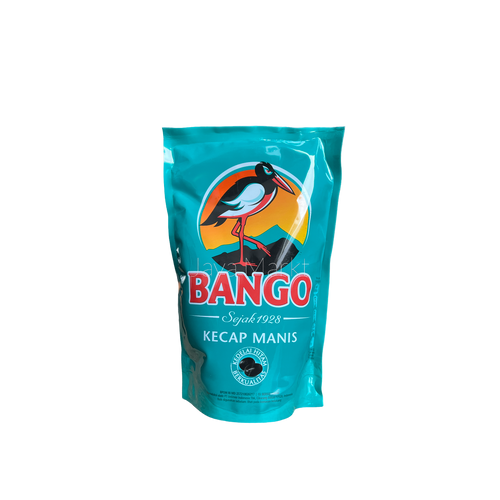 Nesia Bango Kecap Manis Nachfüllpackung, süße Sojasoße in Flasche, Lebensmittel, Nahaufnahme
