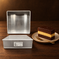 Cetakan Lapis Surabaya 22 cm – Form mit angeschnittener Lapis Surabaya Torte